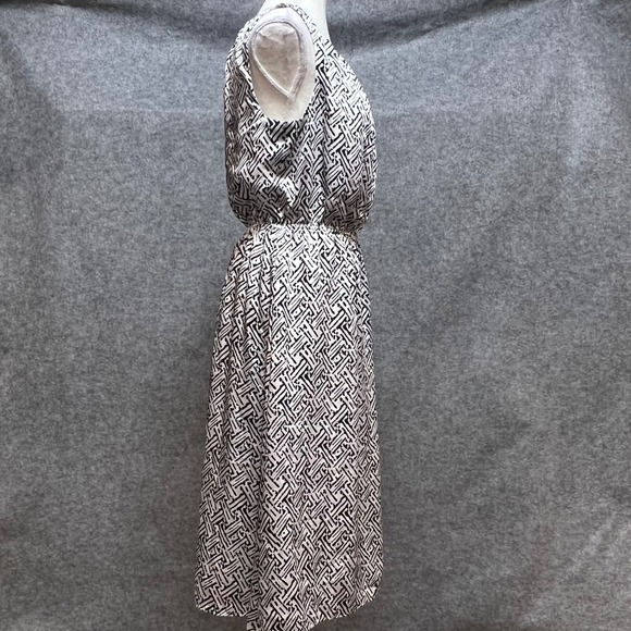 The Limited Black White Geometric Abstract Sleeveless Midi Dress Size M - Picture 5 of 8